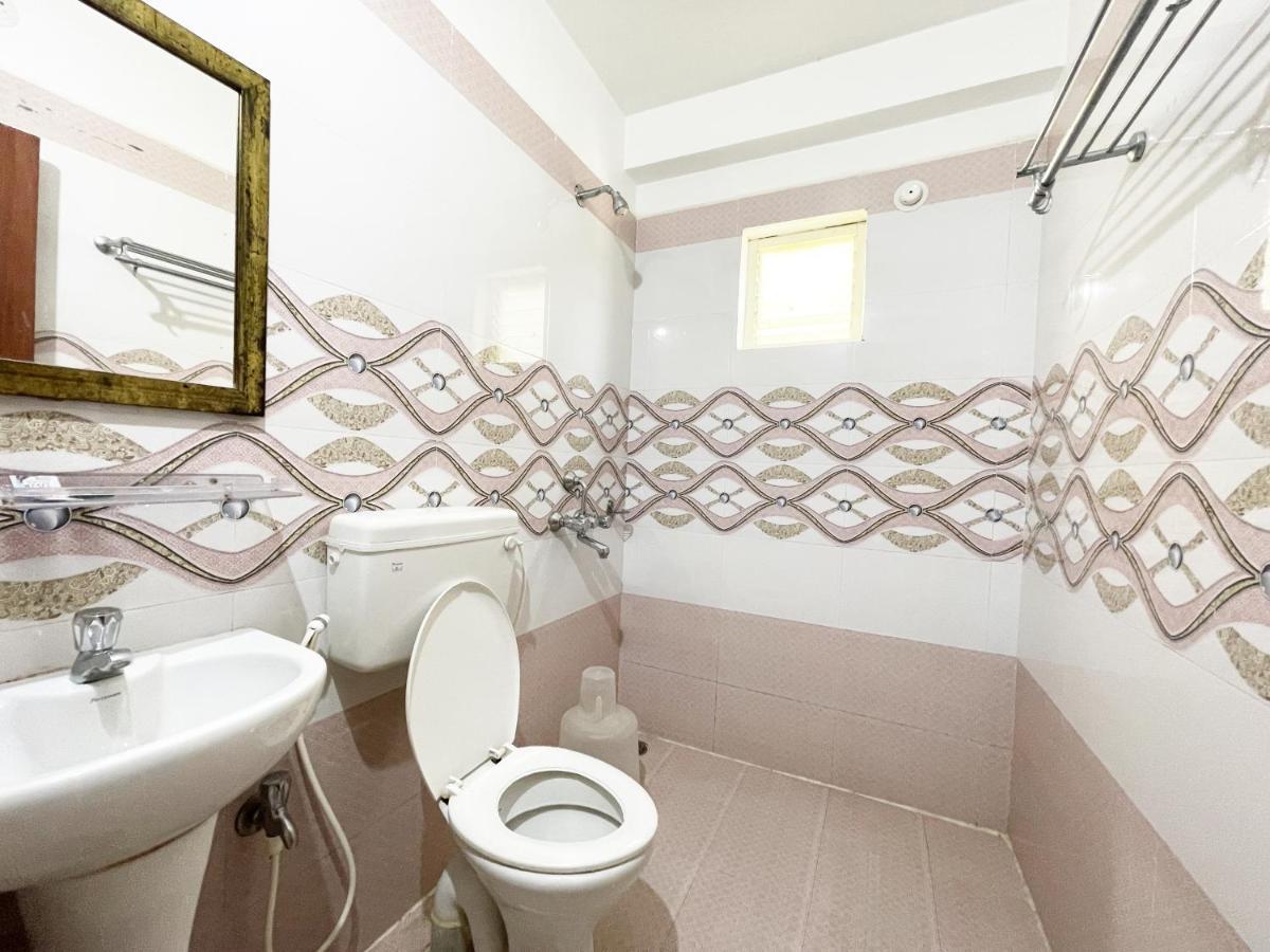 Hotel Golden Wave Пурі Екстер'єр фото