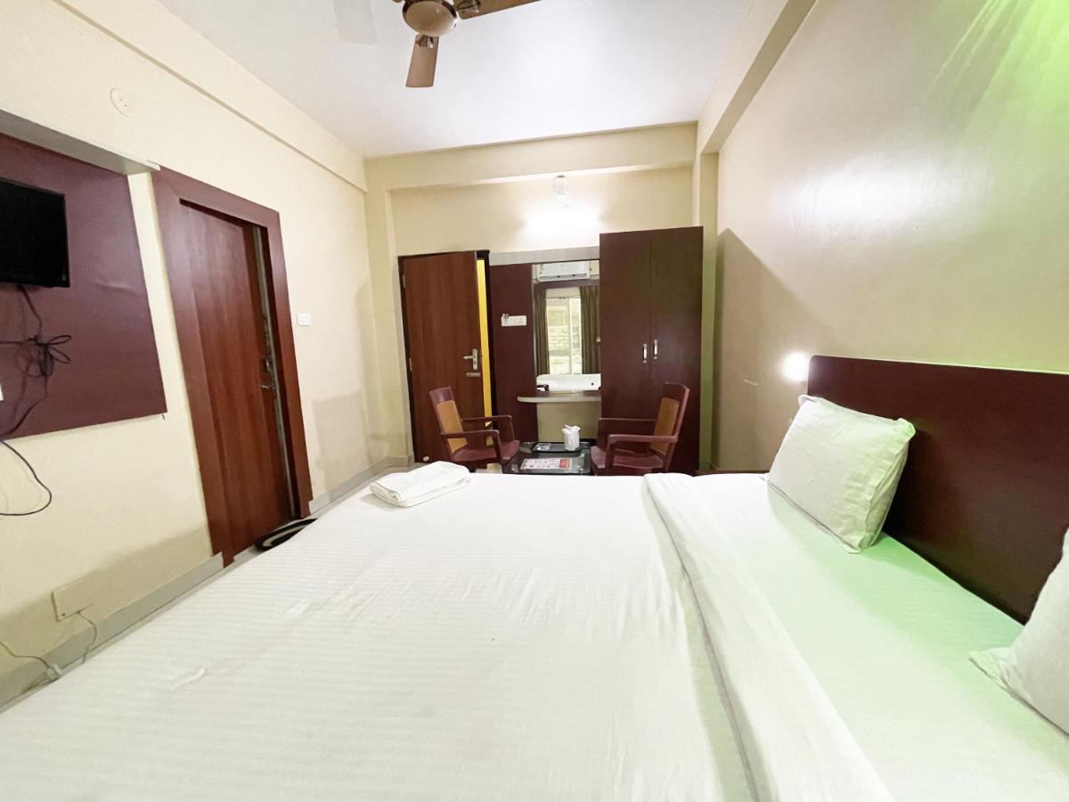 Hotel Golden Wave Пурі Екстер'єр фото